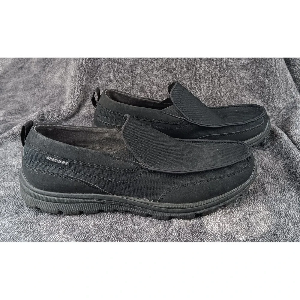 Skechers Relaxed Fit Memory Foam Black‎ Slip On Loafer Shoes Men 11.5